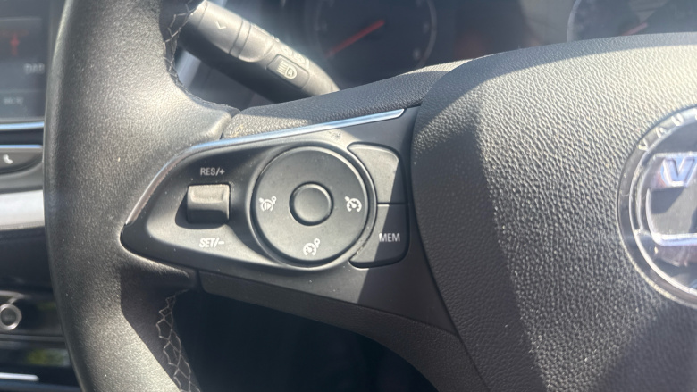 Vauxhall Grandland X 1.2 Turbo SE 5dr Petrol Hatchback